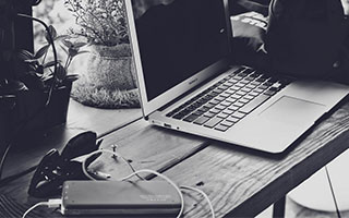 九游官网：以玩家为中心的游戏发现与成长之旅